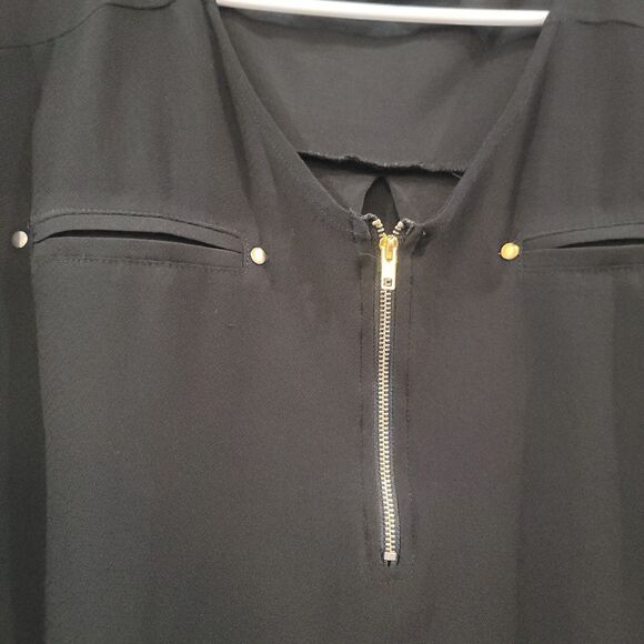 Flower And Feather Womens Top Size Small Minimalist Office Quarter Zip - Picture 6 of 7